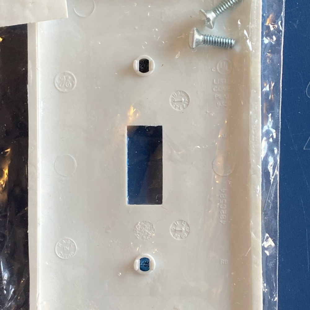 Vintage Thomas the Tank Engine Plastic Light Switch Plate NWOT - Picture 4 of 6